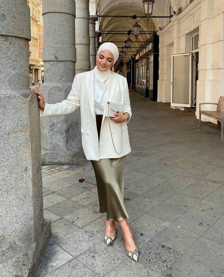 Ide Outfit Untuk Interview Kerja Wanita Hijab